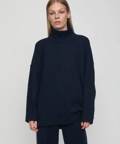 JUST FEMALE UNITE KNIT BLOUSE
