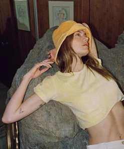 LACK OF COLOR NEW IN WAVE BUCKET HAT