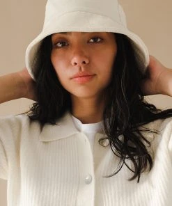 LACK OF COLOR WAVE BUCKET HAT