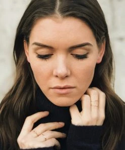 HANNAH NAOMI X STACKING RING