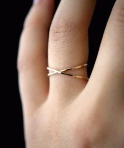 HANNAH NAOMI X STACKING RING NEW IN
